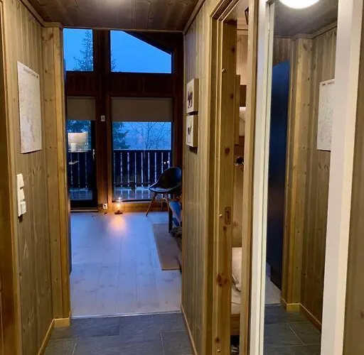 Cozy Electric Car Charger & In Out בית נופש Sjusjoen